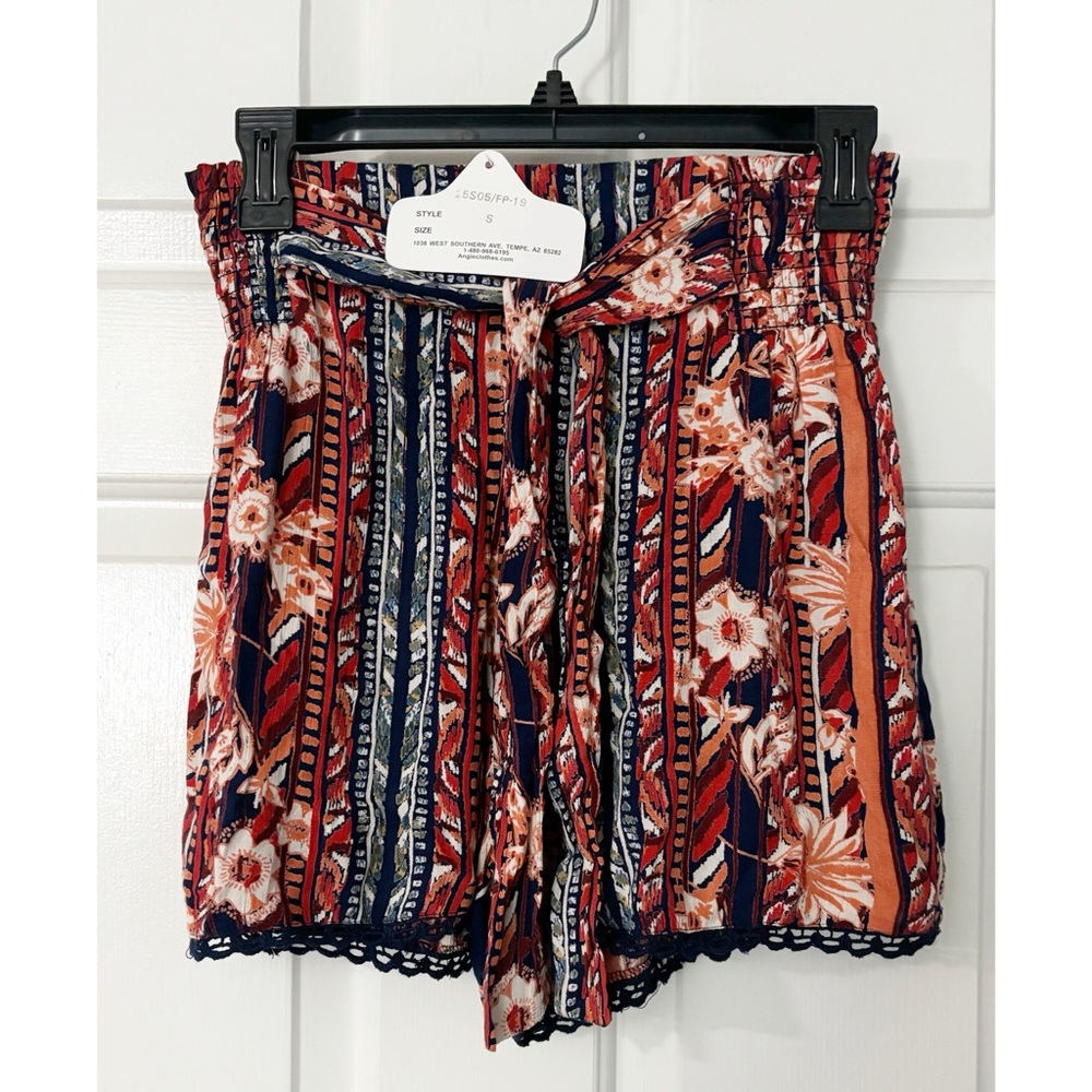 Angie Bohemian Women's High Waisted  Shorts, Attached Belt, NEW with Tag Sz S
